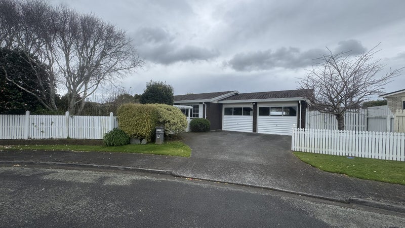 9 Murdoch Street, Hawera - Carousel 1