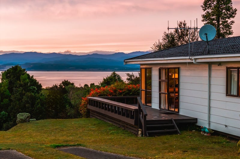9 Koromiko Place, Omori, Tūrangi - Carousel 1