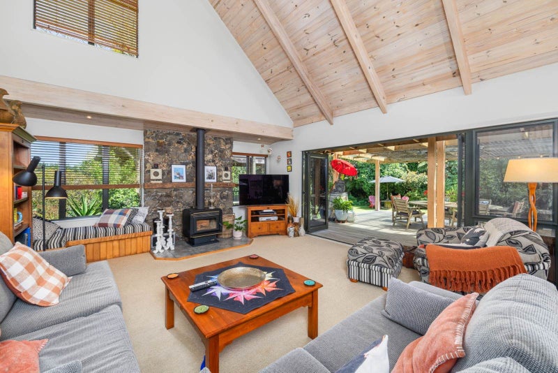 27 Davis Strongman Place, Kerikeri, Kerikeri - Carousel 1