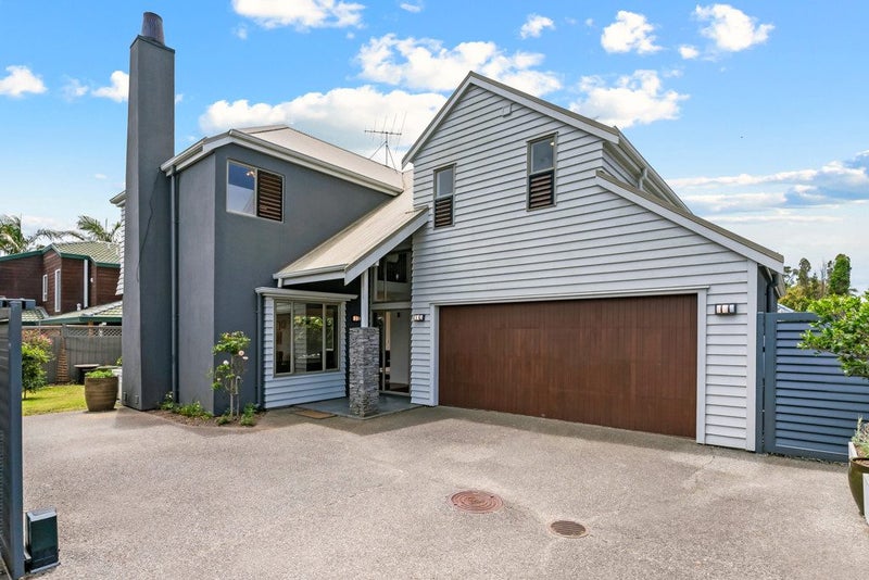 20A Kowhatu Road, One Tree Hill, Auckland - Carousel 1