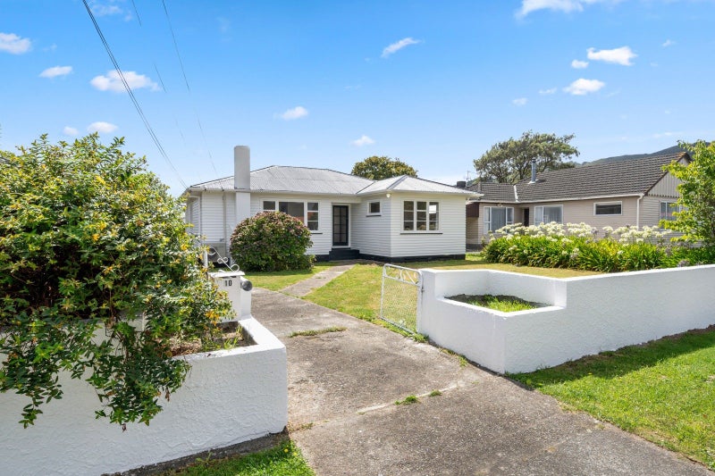 10 Bythell Street, Wainuiomata, Lower Hutt - Carousel 1