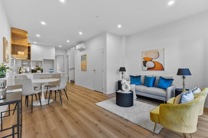 8/255 Pakuranga Road, Pakuranga, Auckland - Carousel 2