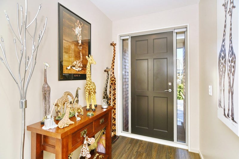 6 Saint Florian Place, Woolston, Christchurch - Carousel 2