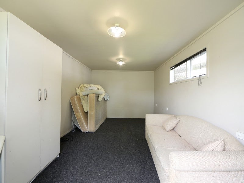 523 Fenwick Street, Mayfair, Hastings - Carousel 21