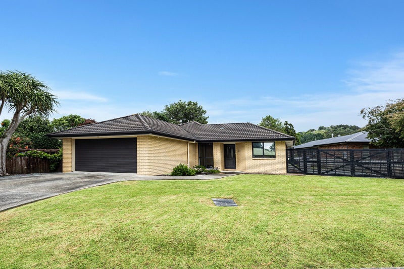 3 Maddendale Place, Whangarei - Carousel 1