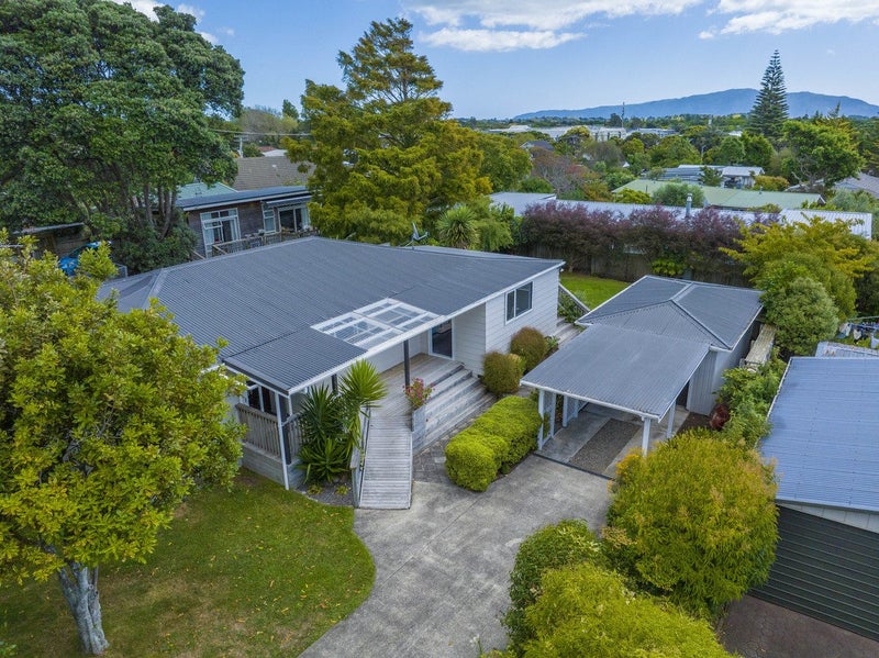40 Seddon Street, Waikanae, Waikanae - Carousel 2