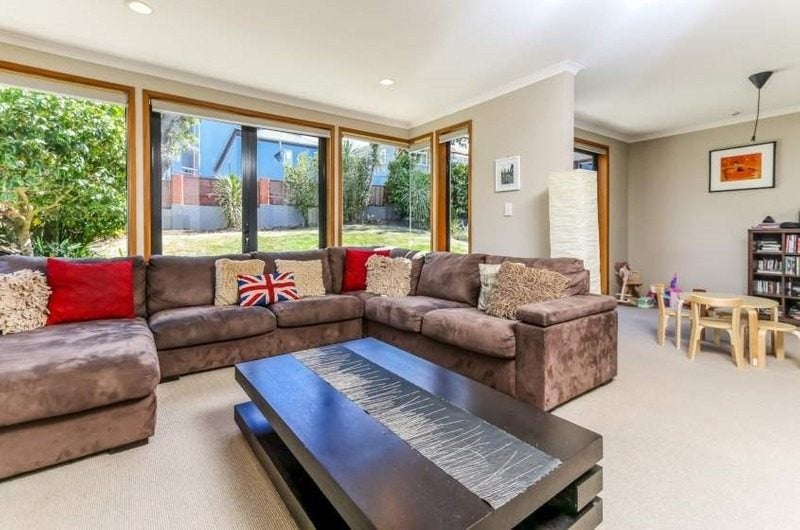 17B Walmsley Road, St Heliers, Auckland - Carousel 2