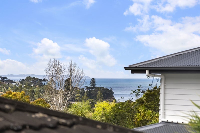 1/17A Mizpah Road, Waiake , Auckland - Carousel 2