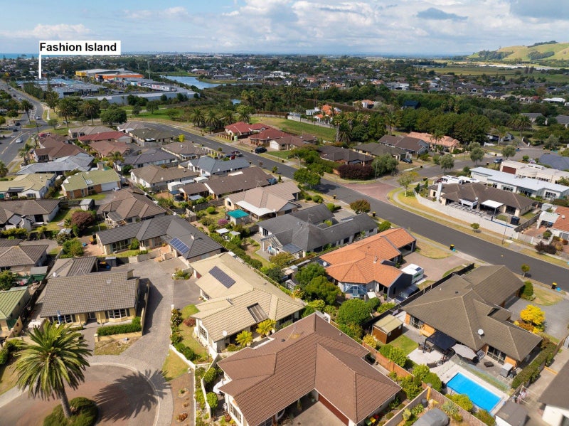 7 Cayman Key, Papamoa Beach, Papamoa - Carousel 2