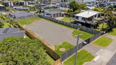 80 Karaka Road, Beachlands, Auckland - Carousel 1