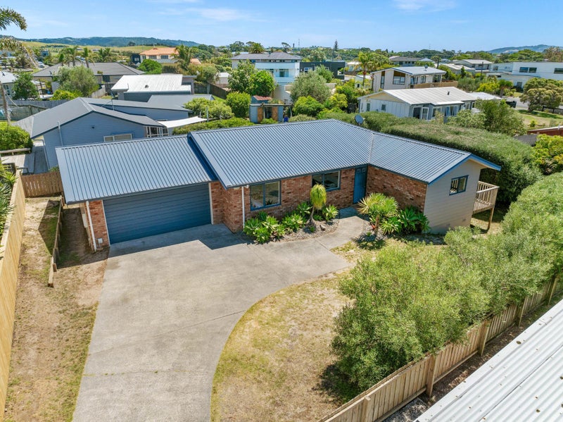 19 Surfside Lane, Ruakaka - Carousel 17