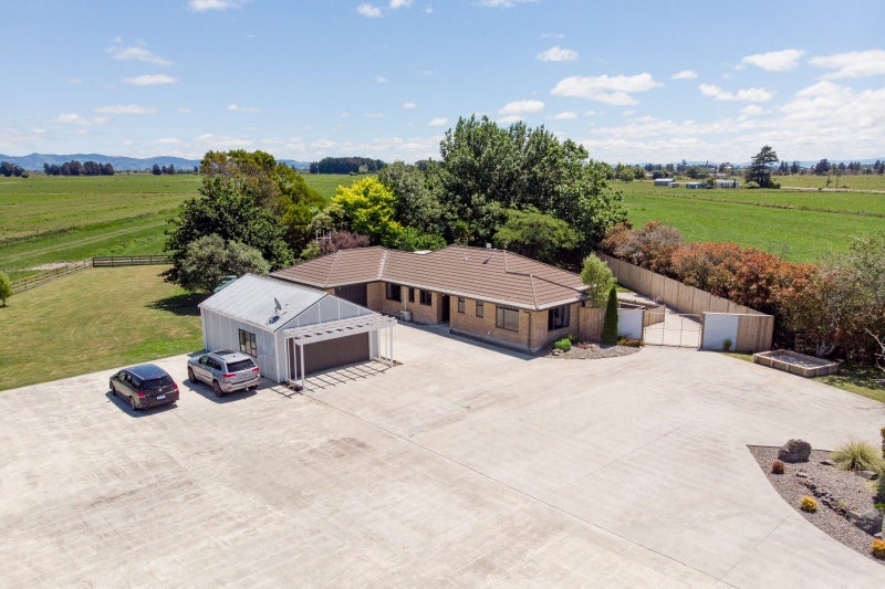 5836B Pekapeka Road, Paeroa - Carousel 1