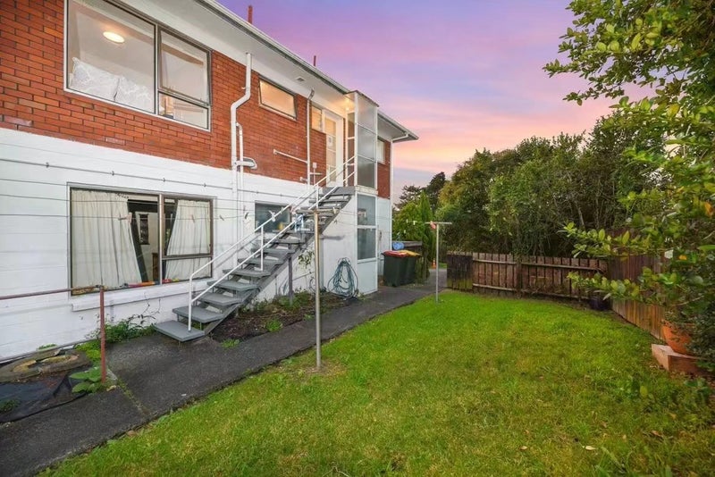 3/26 Copley Street, New Lynn, Auckland - Carousel 1