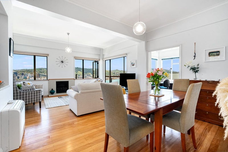 40B The Crescent, Roseneath, Wellington - Carousel 2