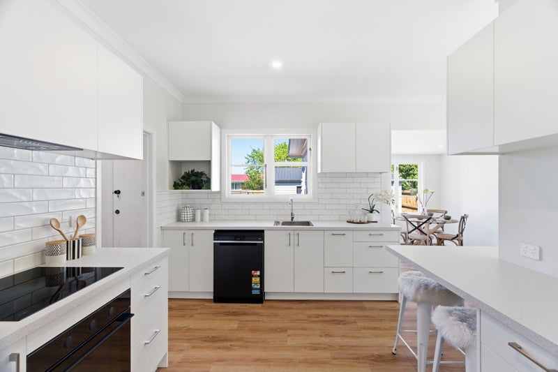 28 Holland Street, Avonside, Christchurch - Carousel 1