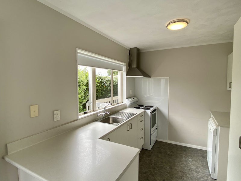 48 Balmerino Crescent, Pukete, Hamilton - Carousel 2