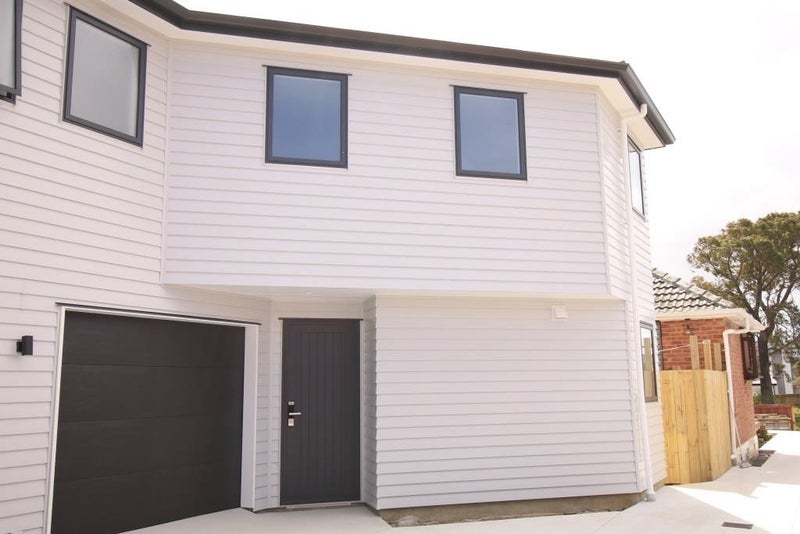 12A Merfield Street, Glen Innes, Auckland - Carousel 2