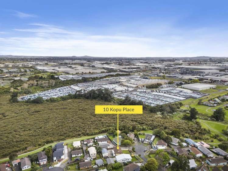 10 Kopu Place, Clendon Park, Manukau City, Auckland - Carousel 13