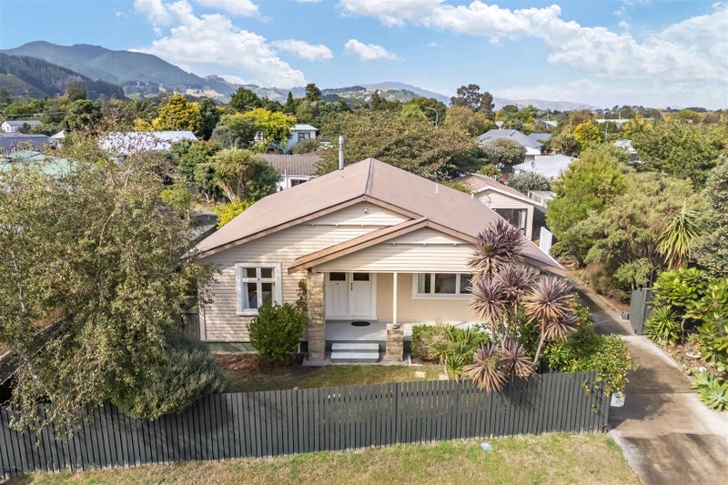 37 Linwood Drive, Paraparaumu - Carousel 2
