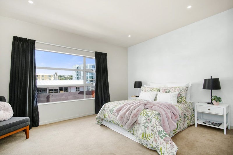 10/77 Tory Street, Te Aro, Wellington - Carousel 1