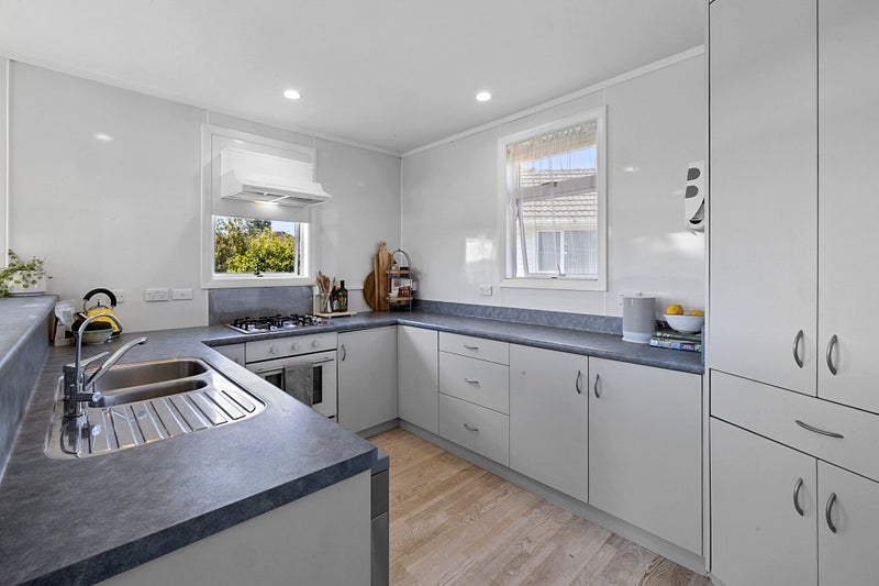 20 Ridd Street, Lynmouth, New Plymouth - Carousel 2