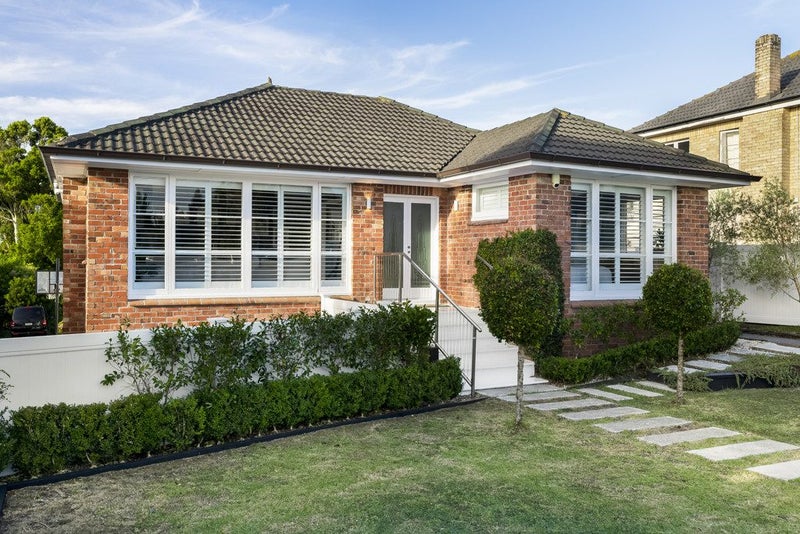 33 Fairlands Avenue, Waterview, Auckland - Carousel 1