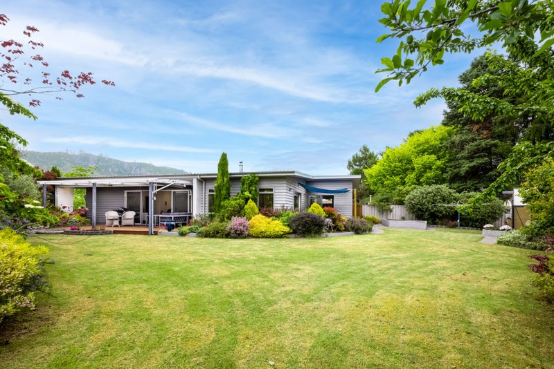 8 Nursery Lane, Taupo - Carousel 33