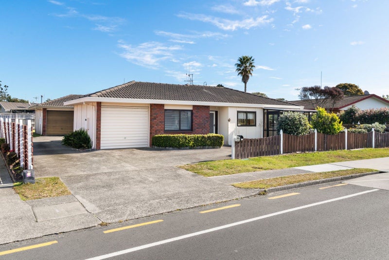 62A Gloucester Road, Mount Maunganui, Mount Maunganui - Carousel 1