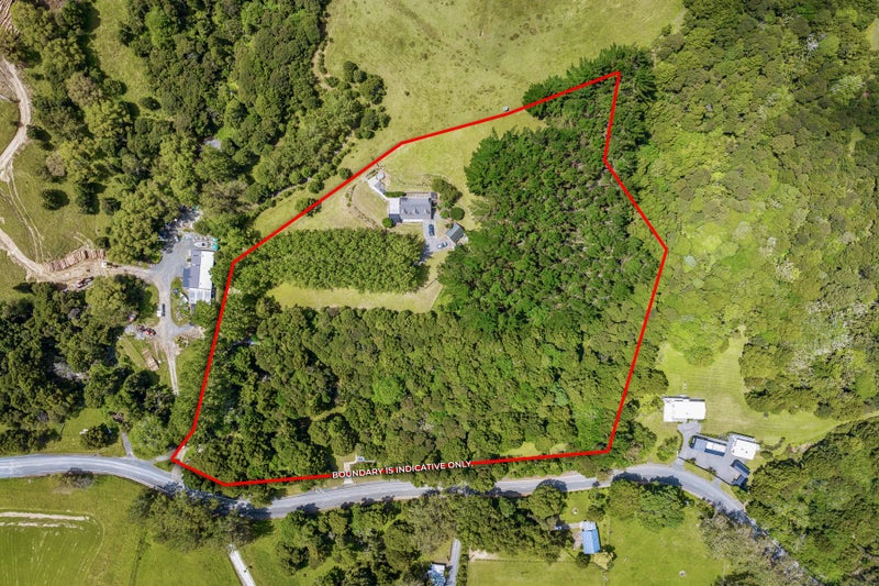 204 Omaha Valley Road, Warkworth - Carousel 1