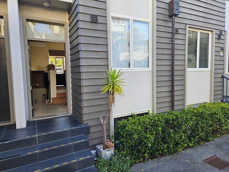 7/27 Birdwood Crescent, Parnell, Auckland - Carousel 2