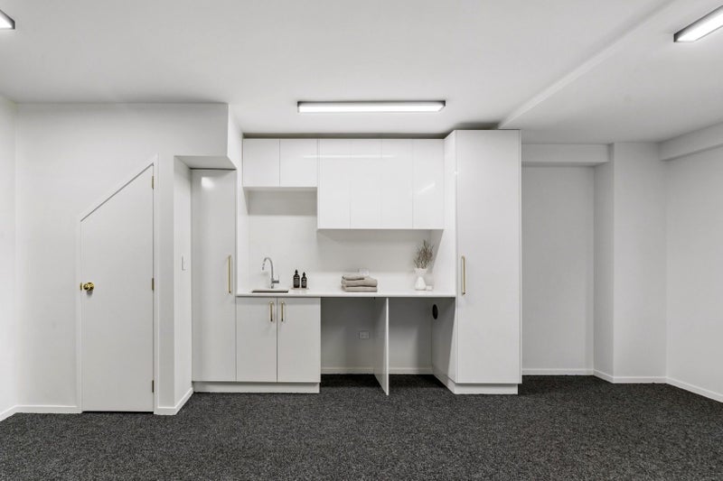 12/8 Dock Street, Auckland Central, Auckland - Carousel 17