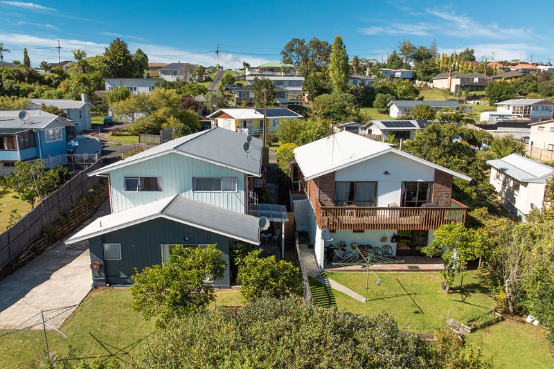 15 Raewyn Street, Morningside, Whangarei - Carousel 2