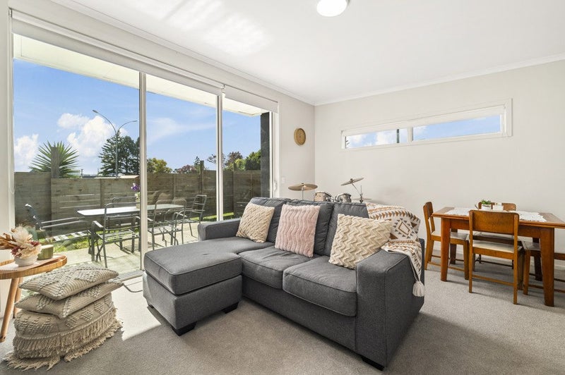 1B Riverholm Drive, Mangakakahi, Rotorua - Carousel 1