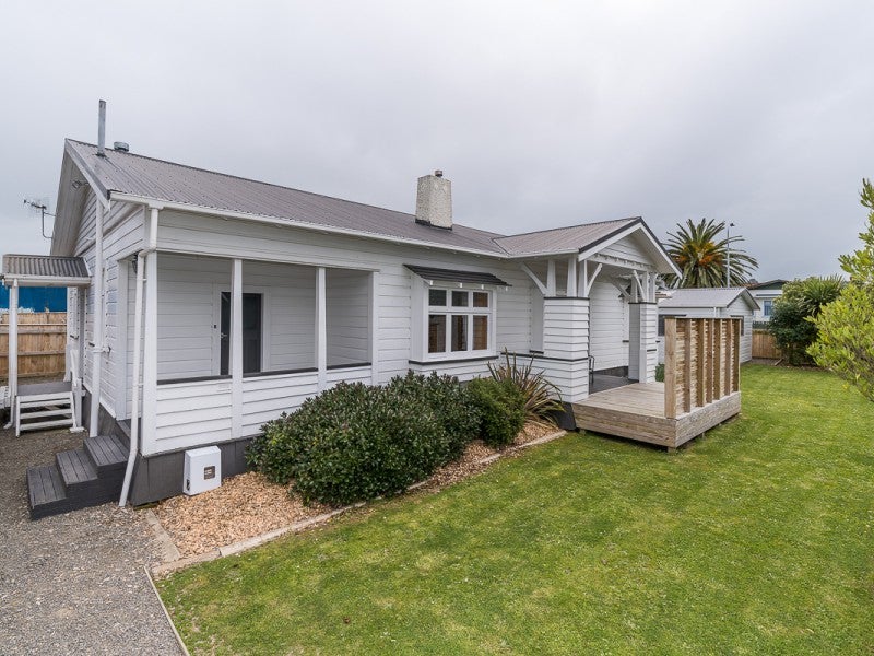 102 Warwick Street, Feilding, Feilding - Carousel 20
