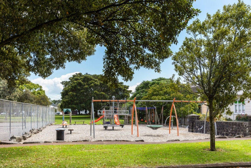 22 Foch Avenue, Mount Roskill, Auckland - Carousel 27