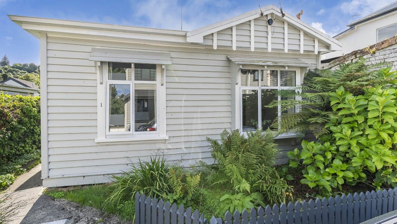 1 Quentin Avenue, North Dunedin, Dunedin - Carousel 1
