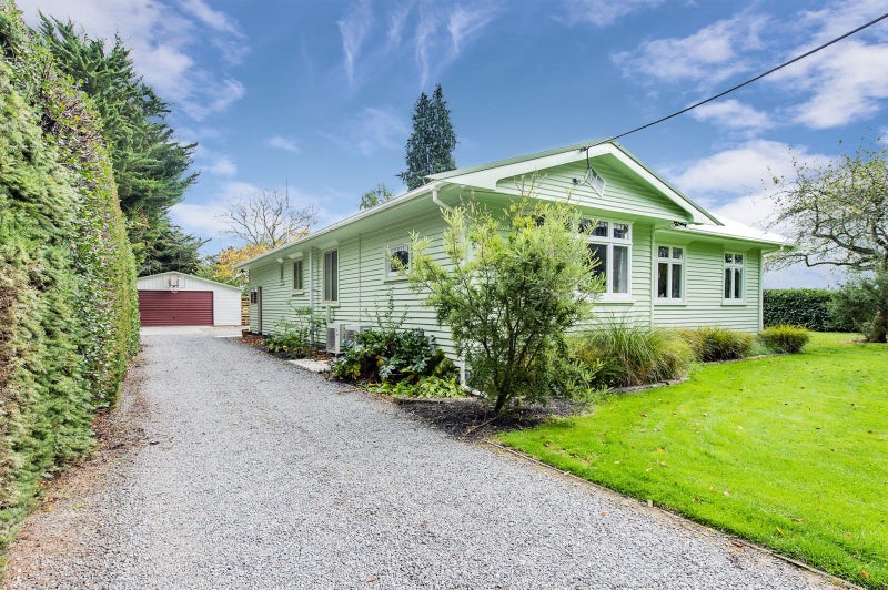 47 Greendale Road, Christchurch - Carousel 2