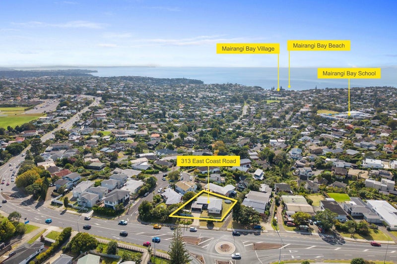 313 East Coast Road, Mairangi Bay, Auckland - Carousel 1
