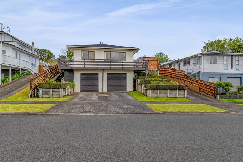18 Hartland Place, Welbourn, New Plymouth - Carousel 1