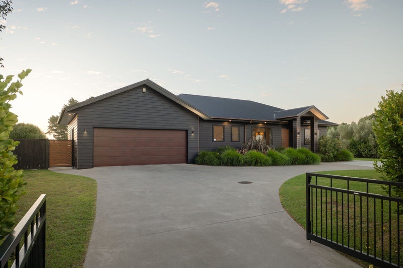 9 Hall Road, Peacocke, Hamilton - Carousel 1
