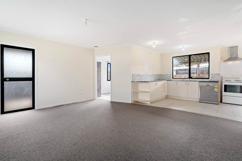 125 Bruce McLaren Road, Henderson, Auckland - Carousel 10