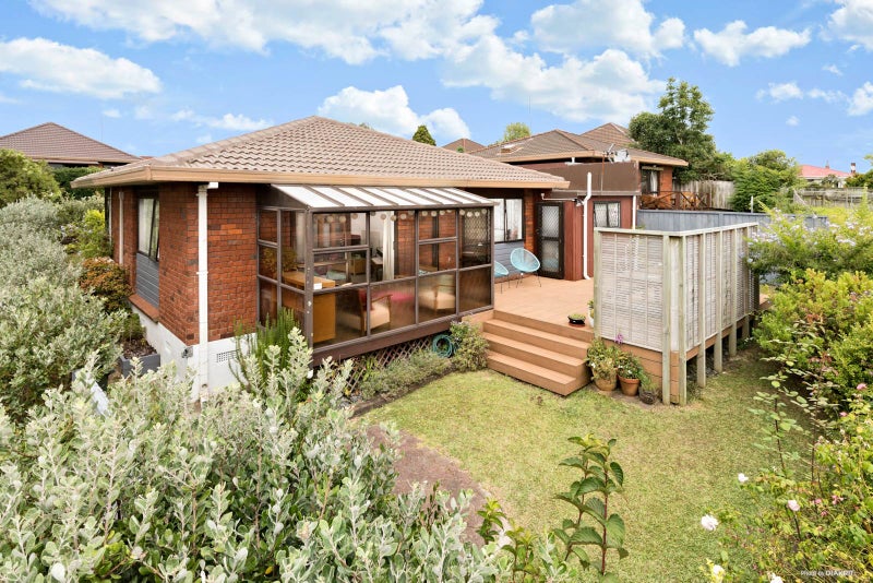 2/198 Blockhouse Bay Road, Avondale, Auckland - Carousel 2
