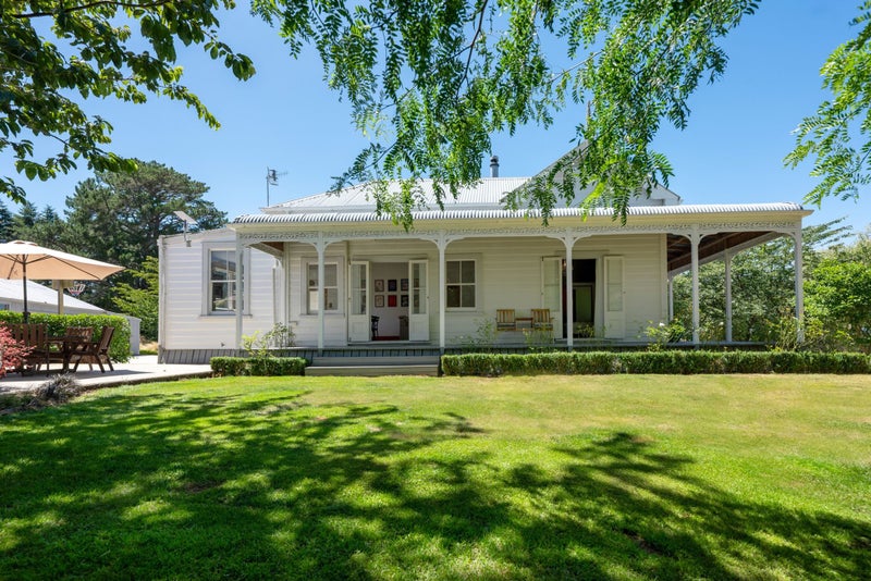 93 Oak Drive, Taupo - Carousel 2