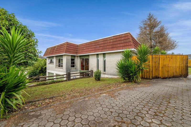 19 Tybalt Street, Stratford, Stratford, Taranaki - Carousel 1