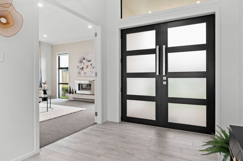 27 Batten Drive, Flagstaff, Hamilton - Carousel 2