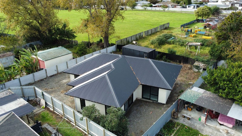 33 Dampier Avenue, Awapuni, Palmerston North, Manawatu / Whanganui - Carousel 1