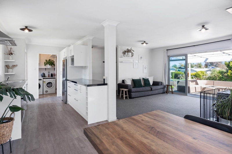 64 Hinemoa Avenue, Town Centre, Taupo, Waikato - Carousel 1