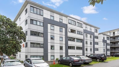 1B/15 Morning Star Place, St Lukes, Auckland - Carousel 1