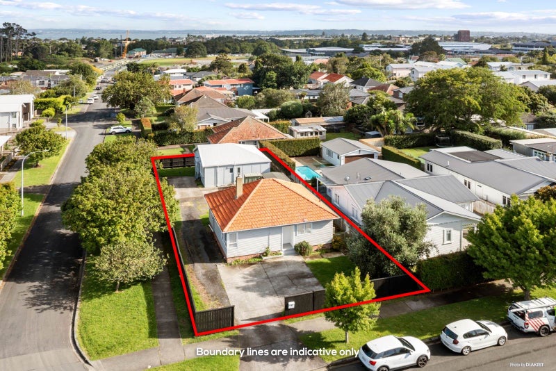 31 Springleigh Avenue, Mount Albert, Auckland - Carousel 1