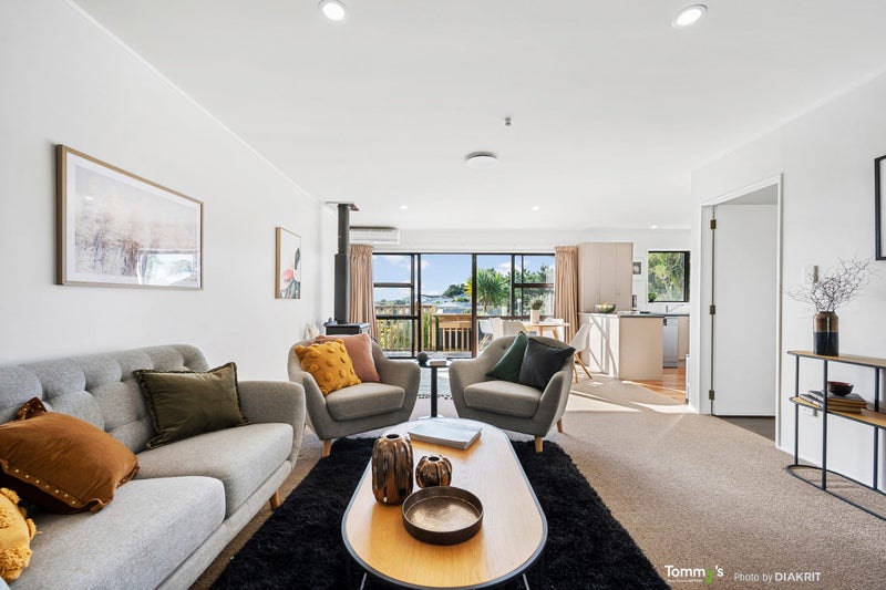4/132 Ironside Road, Johnsonville, Wellington - Carousel 2